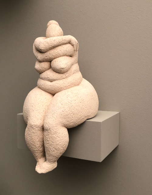 2303
ton gebrannt
h: 30 cm